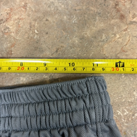 Nike Lebron James Athletic shorts - Picture 7 of 7